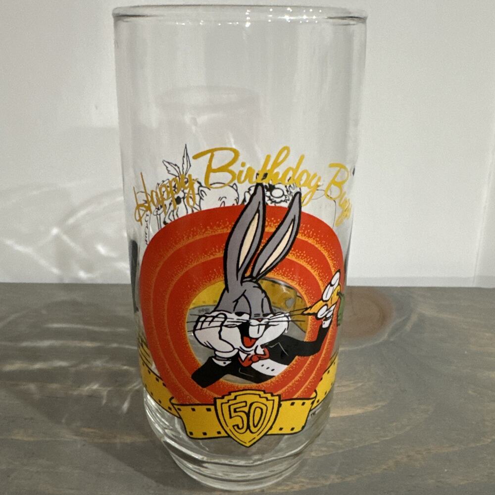 Bugs Bunny Happy Birthday 50th Anniversary Glass Warner Bros. Looney Tunes 1990